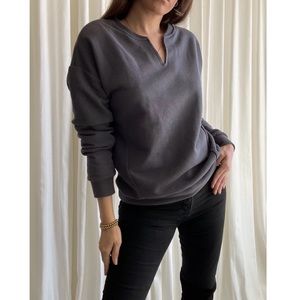 Elly pullover in grey
